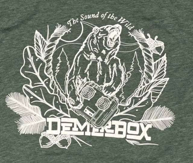 Women's "Sound of the Wild" Royal Pine Crop